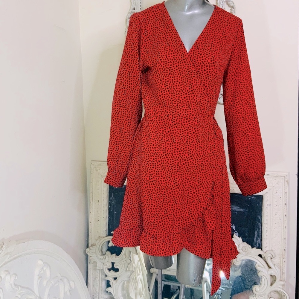 IVIVI Polka Dot Wrap Dress NWT - Picture 10 of 11